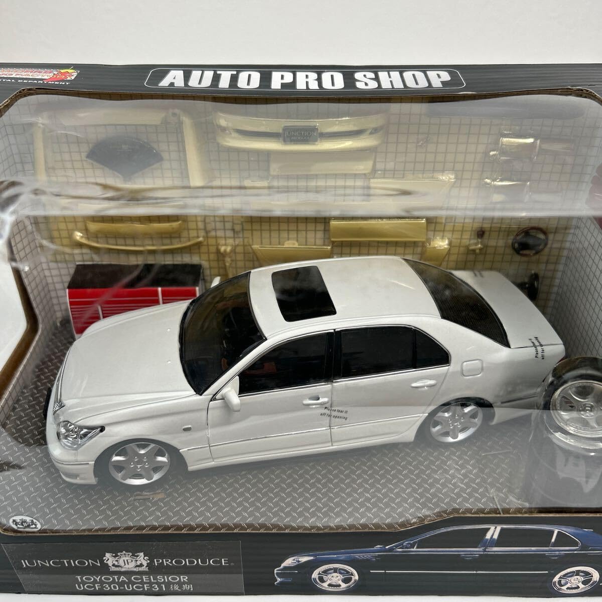 Amazon | ホットワークス 1/24 ミニカー セルシオ UCF30 UCF31 後期