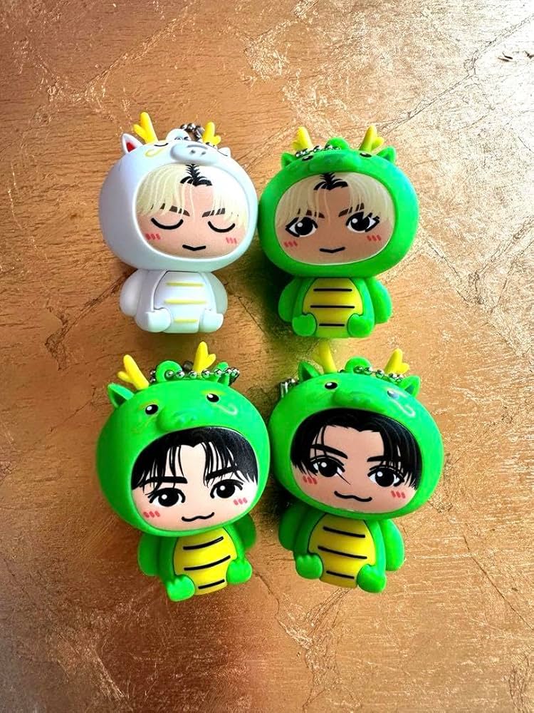 Amazon.co.jp: FANTASTICS 着ぐるみキーホルダー 辰 八木勇征 中島颯太