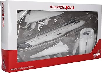 Herpa 612616 Lufthansa Airbus A340-600 Lübeck in Miniature for