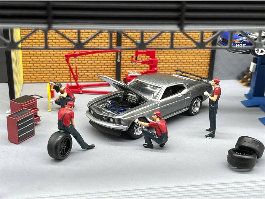 Amazon.co.jp: 1/64 精巧な自動車整備士モデル 1/64 スケール