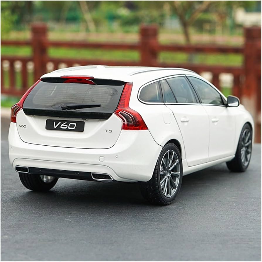 Amazon.co.jp: ミニカー スケールモデルカー 1/18 合金ボルボ V60 T5