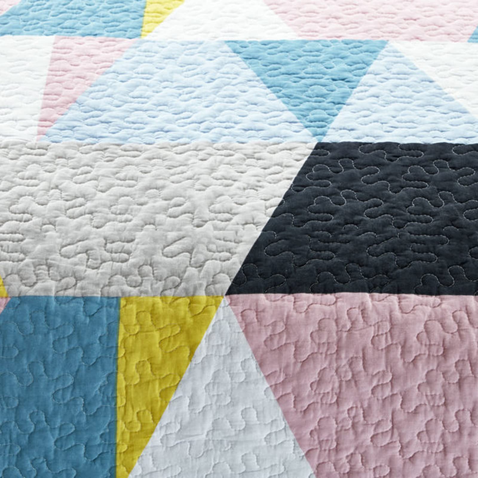 Amazon｜キルト幾何学模様ベッドスプレッドセット100%コットンパッチ