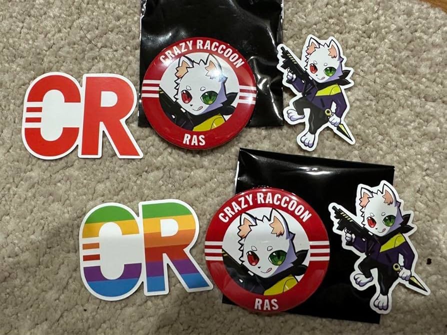 Amazon.co.jp: CR RAS ラス 缶バッジ ステッカー crazy raccoon : おもちゃ