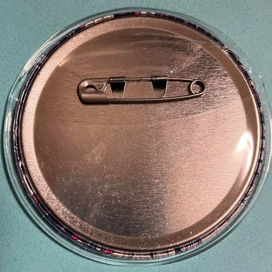 Amazon.co.jp: 鹿谷樹 缶バッジ ヤリチンビッチ部 ヤリ部 グッズ 鹿谷