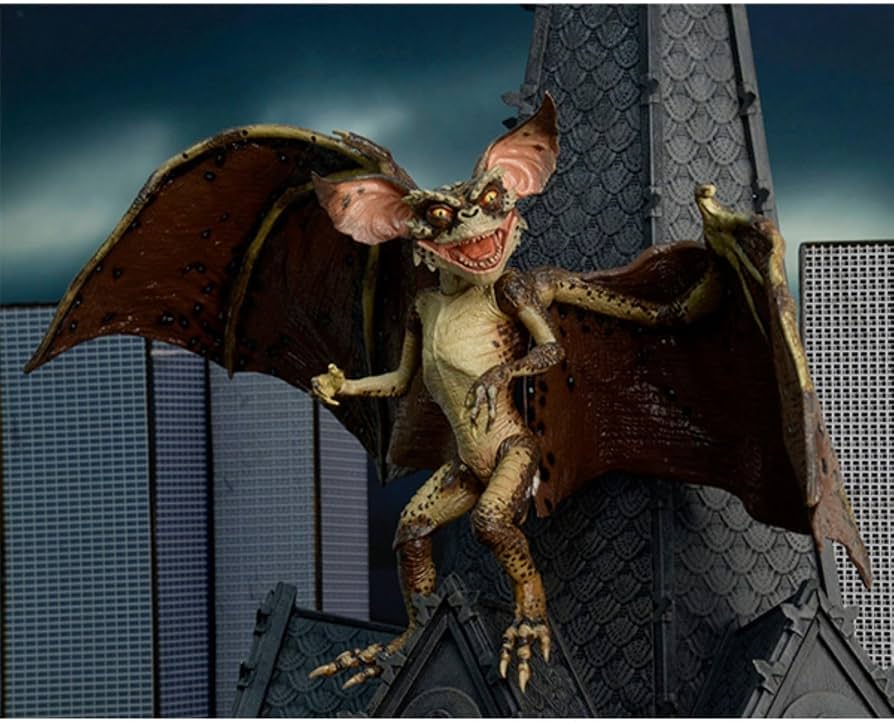 Amazon.com: NECA Gremlins 2 Deluxe Boxed Bat Gremlin Action Figure