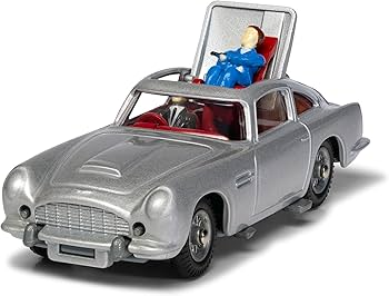 Amazon.com: Corgi RT26101S James Bond Aston Martin DB5 Silver Die