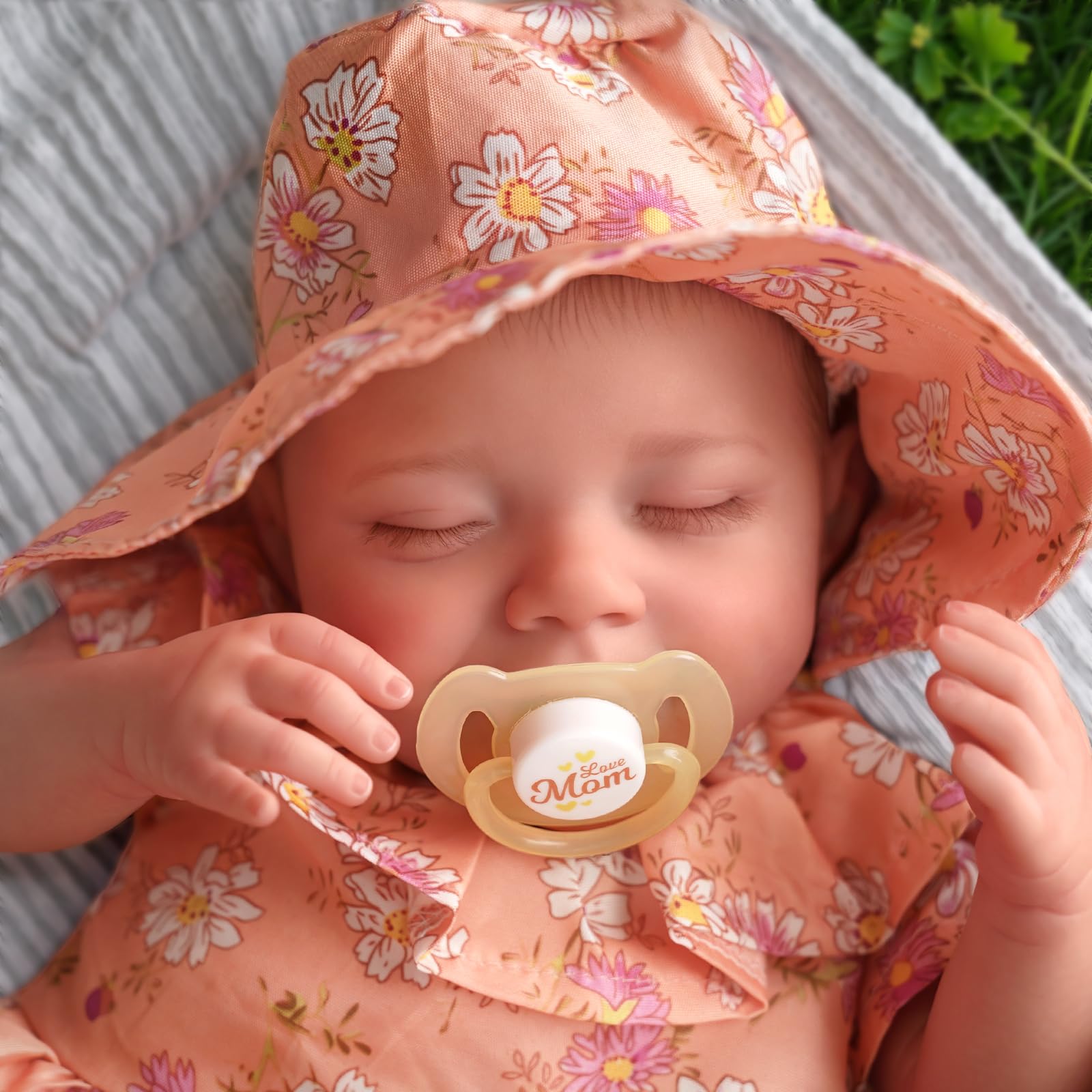 Amazon | RSG 本物そっくりのリボーンドール - 18インチ ベルベットの