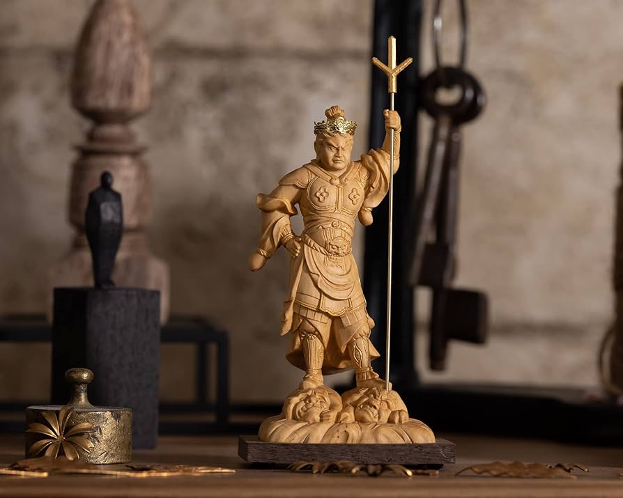 Amazon.co.jp: 極小仏 泥足毘沙門天 13cm（木製：ツゲ 金泥仕上）＿