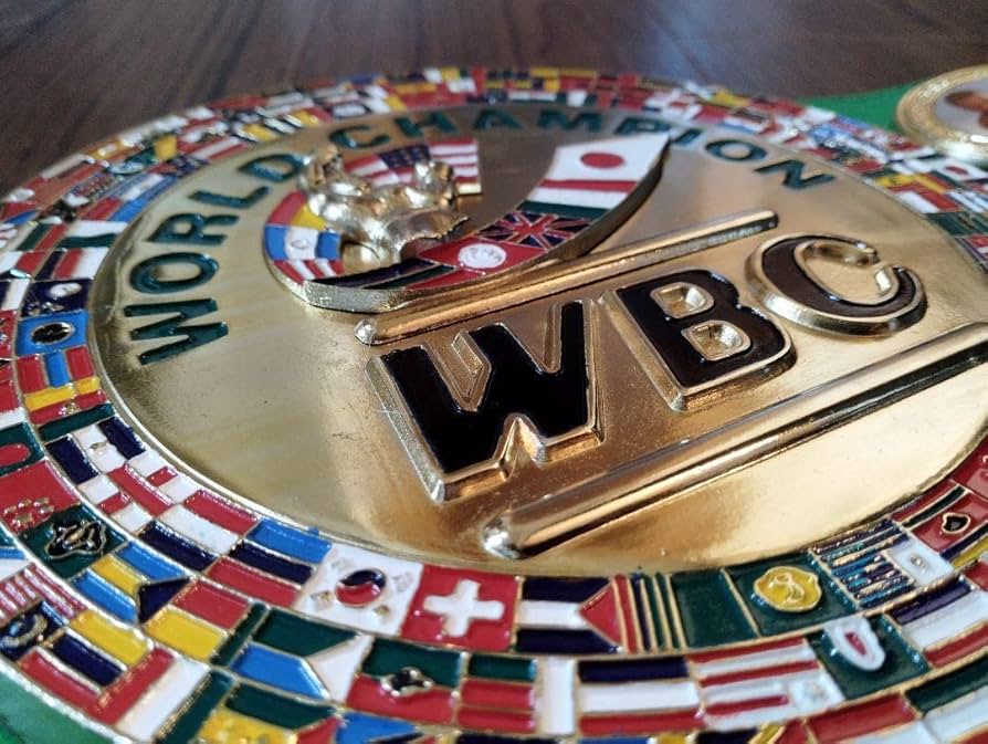 Amazon.co.jp: WBC（世界ボクシング評議会）チャンピオンベルト