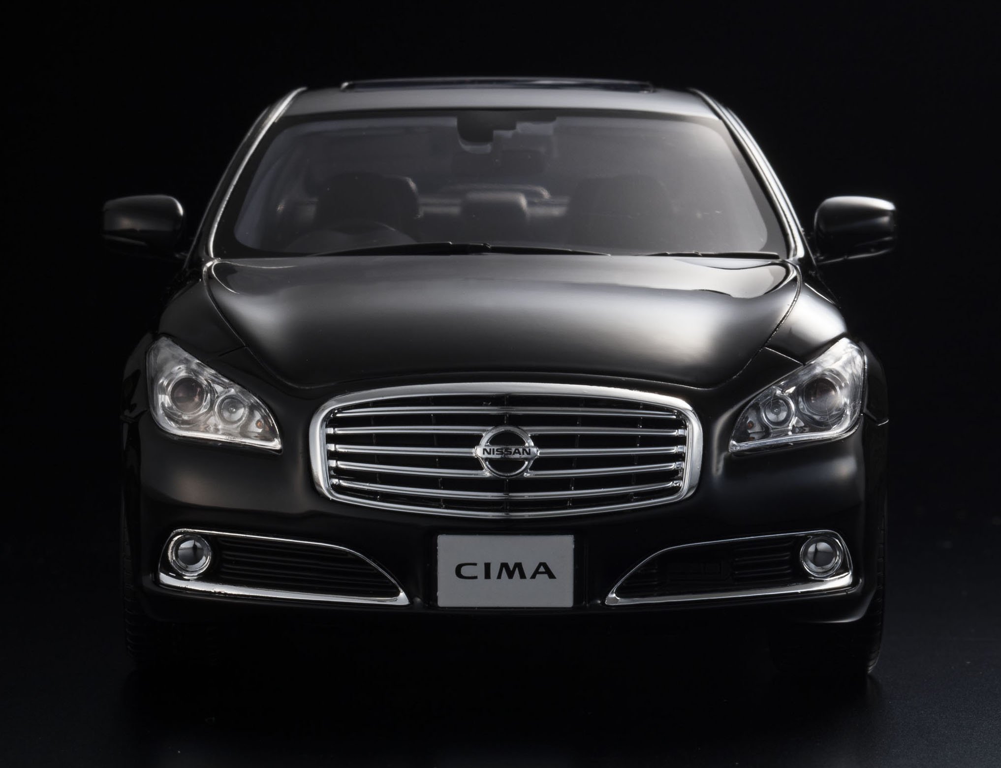 Amazon | samurai 1/18 日産 シーマ ハイブリッド ブラックパール 完成