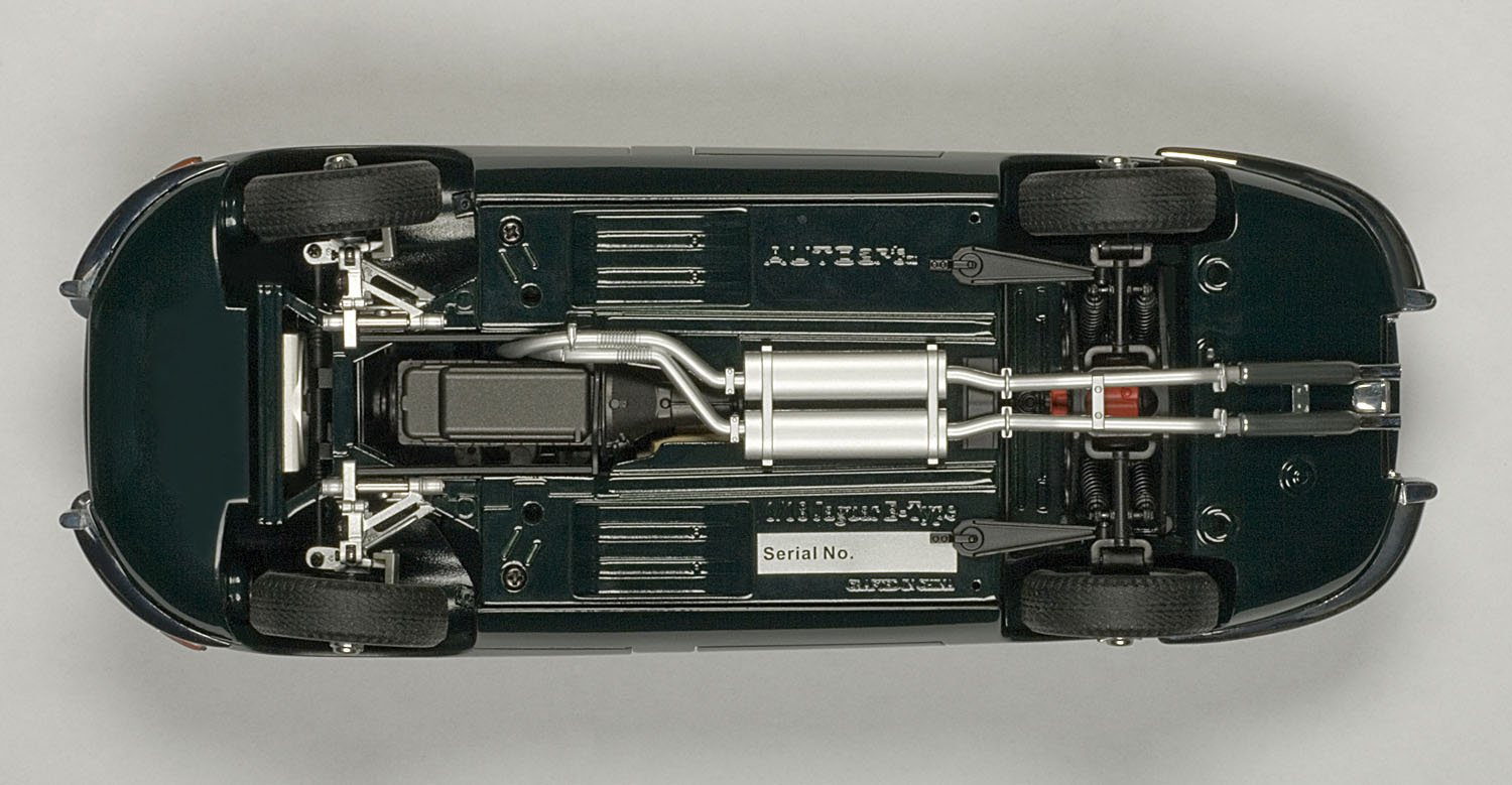Amazon | AUTOart 1/18 ジャガー Eタイプ クーペ シリーズI 3.8