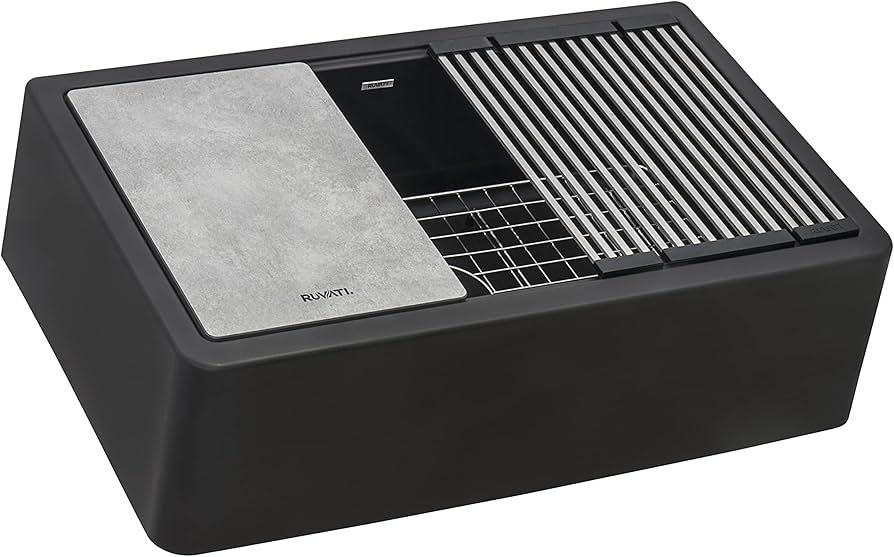 Ruvati 33-inch Matte Black Farmhouse Granite Composite Quartz