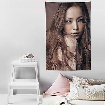 Amazon.co.jp: 安室 奈美恵 (9) タペストリー ポスター 壁飾り 背景布
