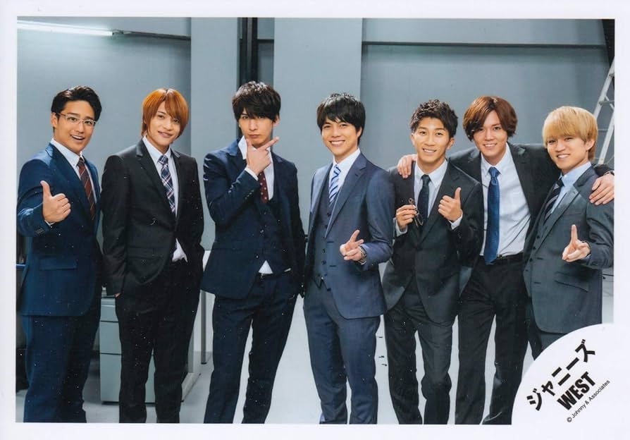 Amazon.co.jp: ジャニーズWEST 公式生写真 （集合）WA00473 : おもちゃ