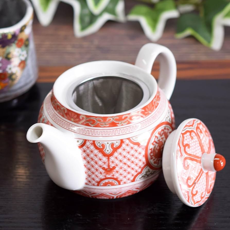 湯呑 ぐい飲み 茶器 色絵付 金彩 在銘 作家 瓔珞 ようらく 5ケ 湯呑