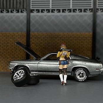 Amazon.co.jp: 1/64 Figureファッションセクシーな女性自動車整備士