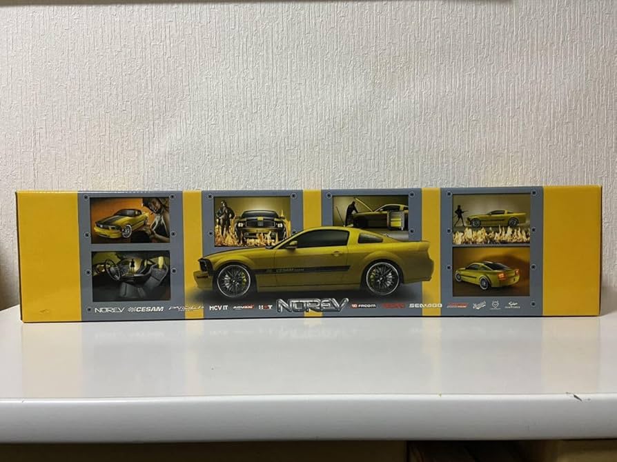 Amazon | ノレブ 1/18 フォード マスタング ジェットスキー ボート