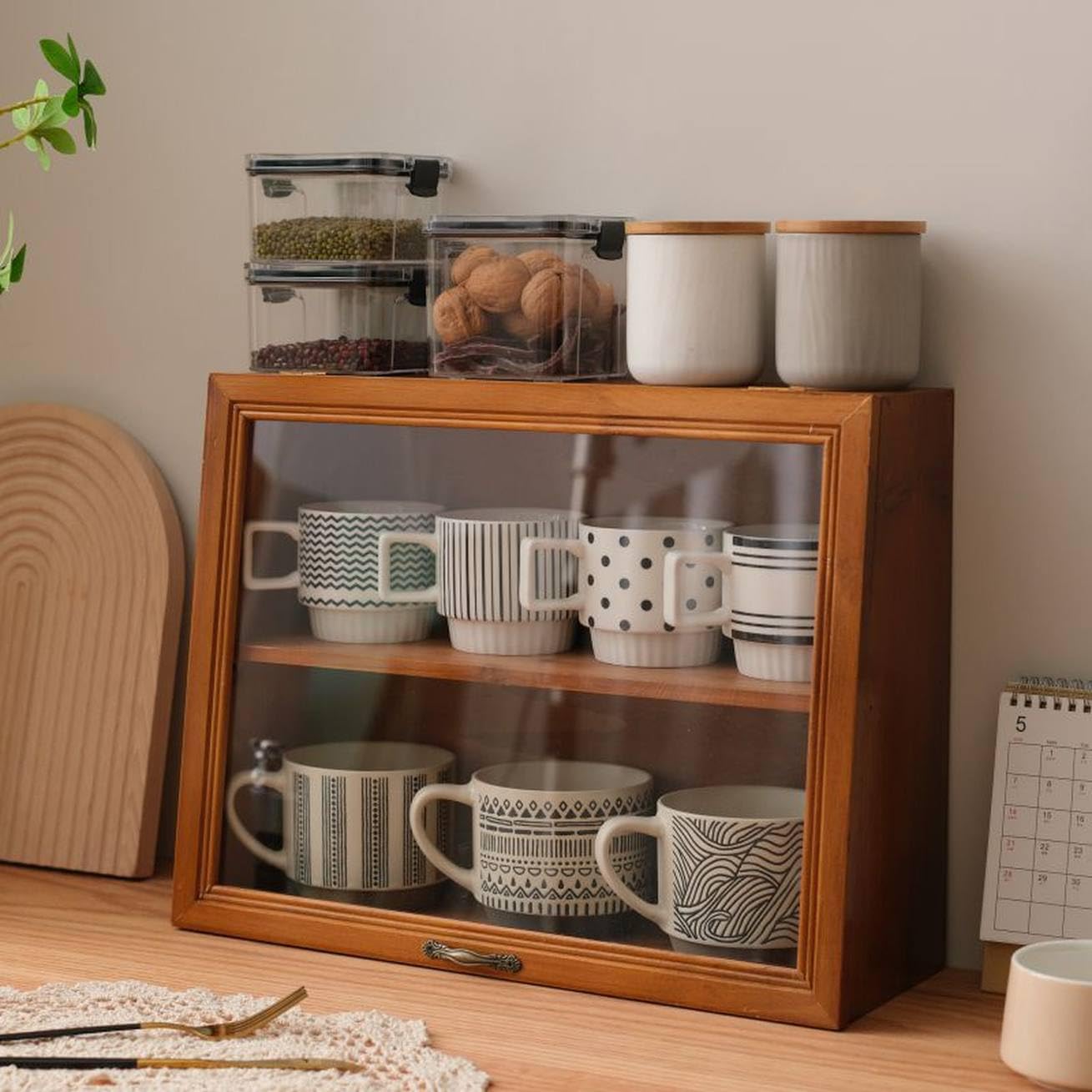 Amazon｜MJKQ9 食器棚 木製 卓上食器棚 アクリル扉 ミニ食器棚