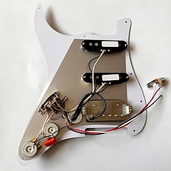 Amazon | 配線済みギターストラトピックガードセット SSH アルニコ 5