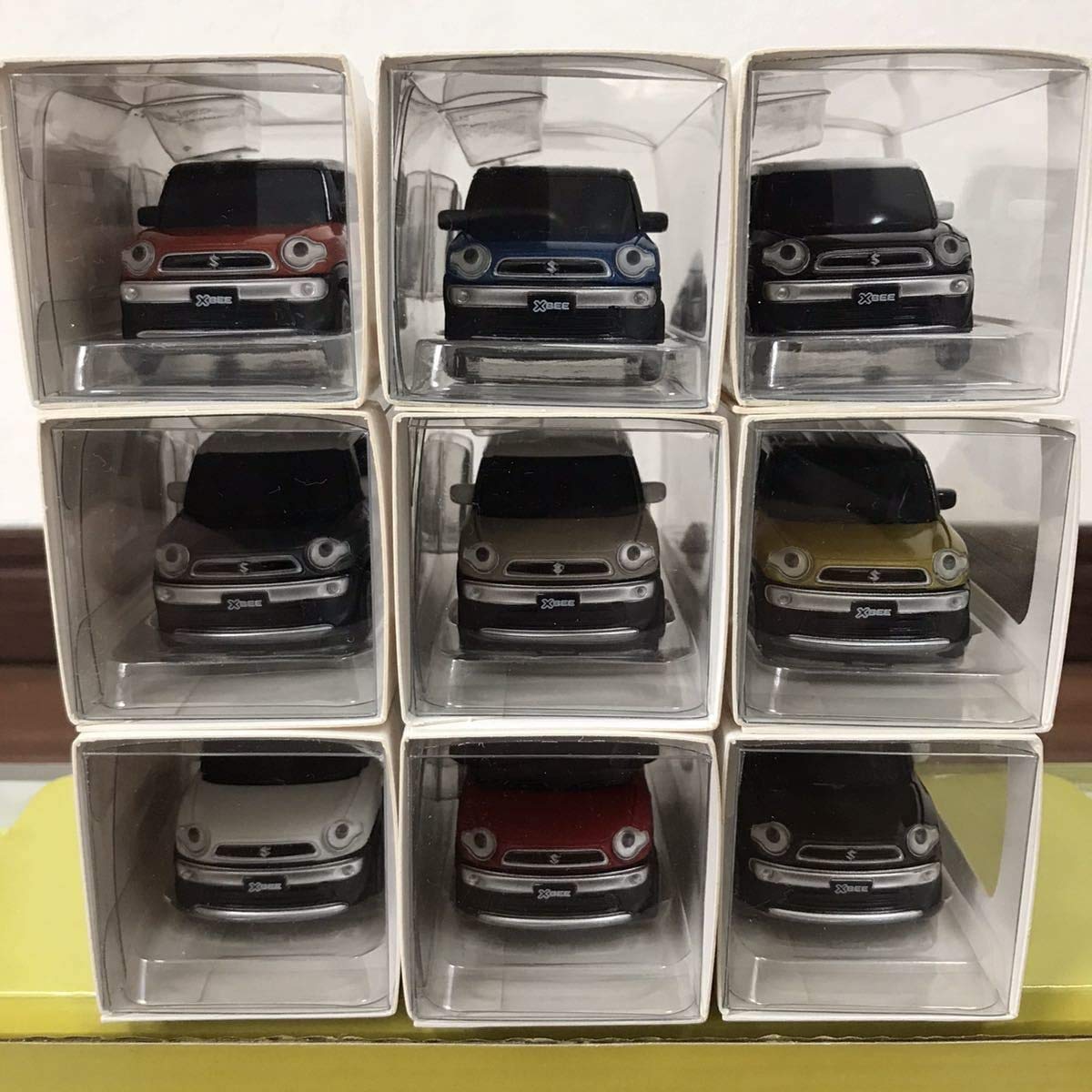 Amazon | スズキ 新型 クロスビー プルバックカー ミニカー 非売品