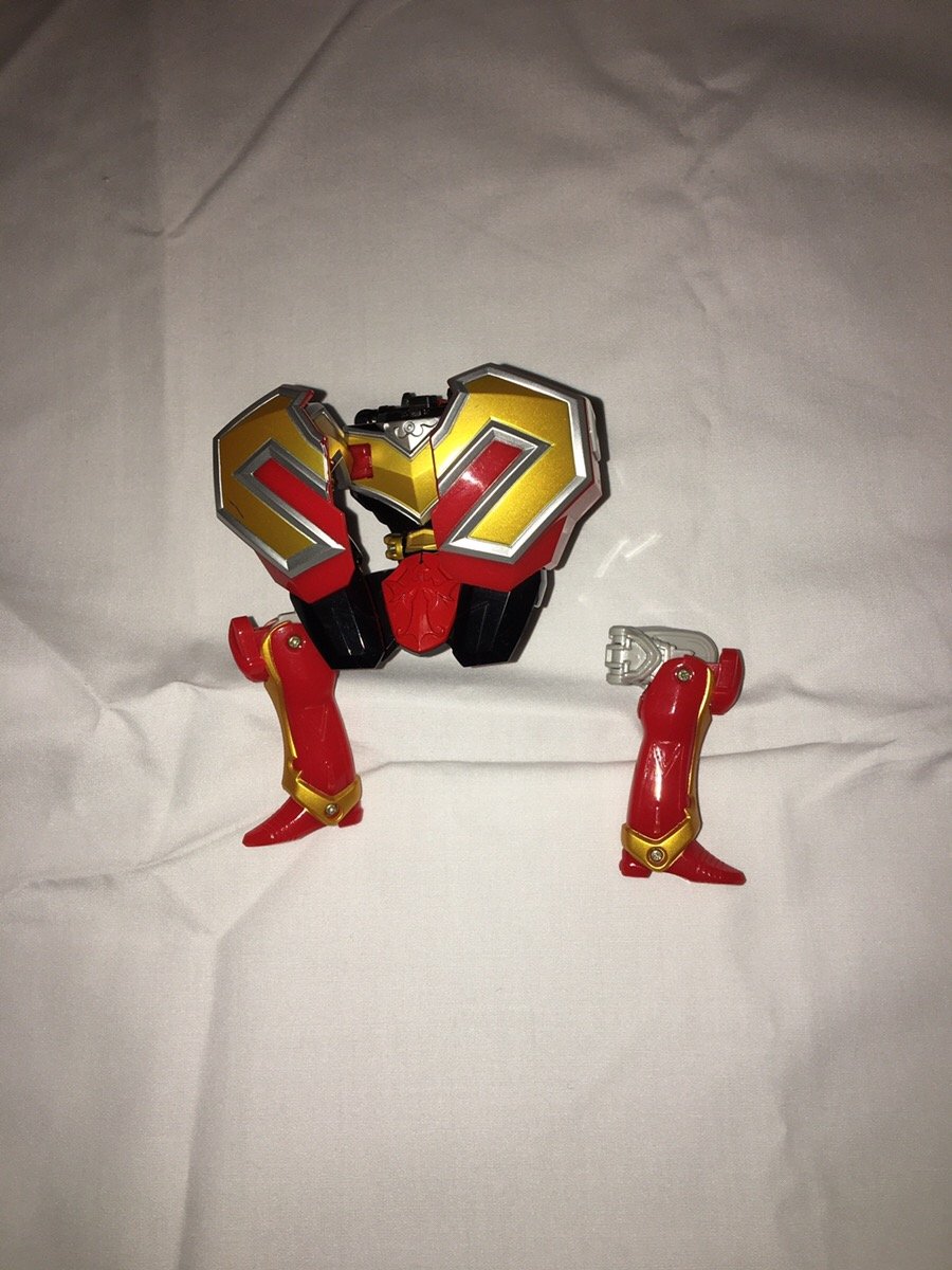 Amazon.co.jp: 魔法戦隊マジレンジャー 天空合体DXセイントカイザー