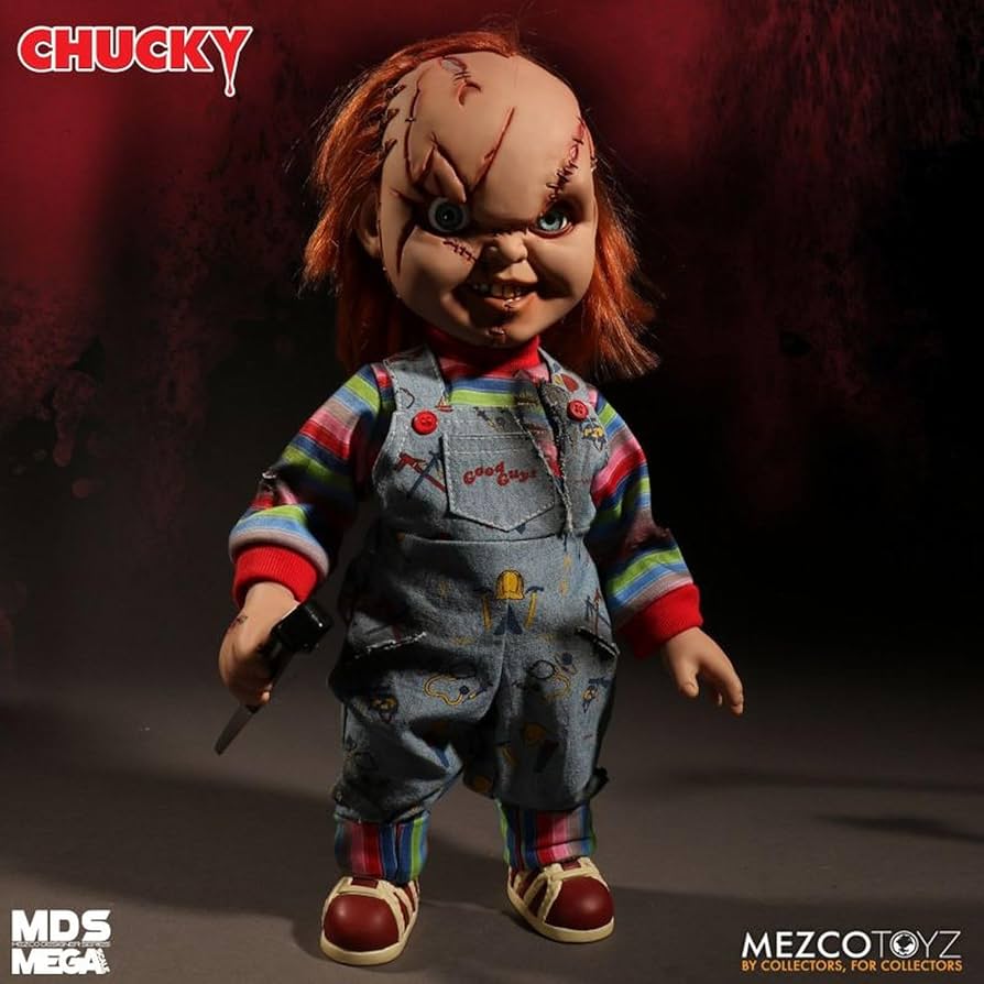 Amazon.com: Mezco Toyz Child's Play Talking Mega Scale Chucky