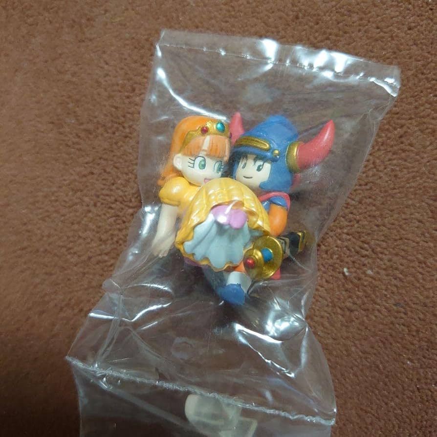 Amazon.co.jp: ドラク工 勇者 ローラ姫 フィギュア : おもちゃ