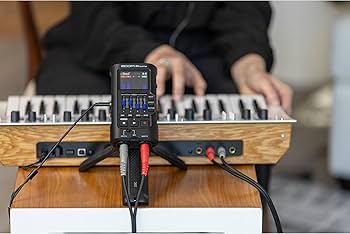 Amazon.com: Zoom R4 MultiTrak 32-Bit Float Digital Recorder and