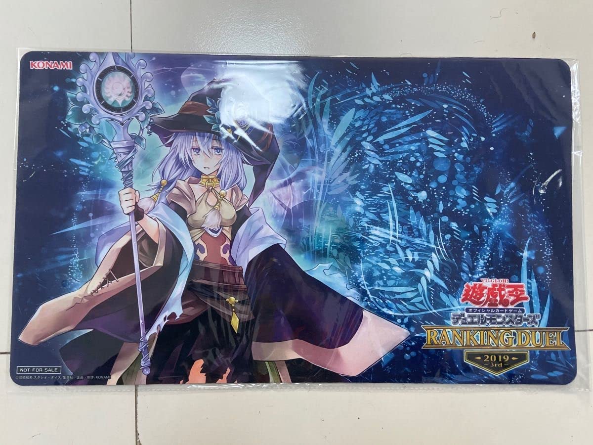 Amazon | 遊 戯 王 影霊衣の巫女 エリアル プレイマット | トレカ 通販