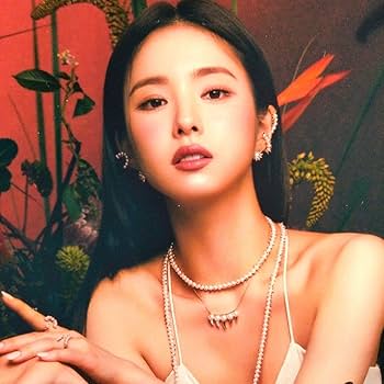 Amazon.co.jp: シンセギョン直筆サイン入り2Lサイズ写真…Shin Sae