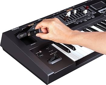 Amazon | Roland ローランド ライブ キーボード V-Combo VR-09 61鍵