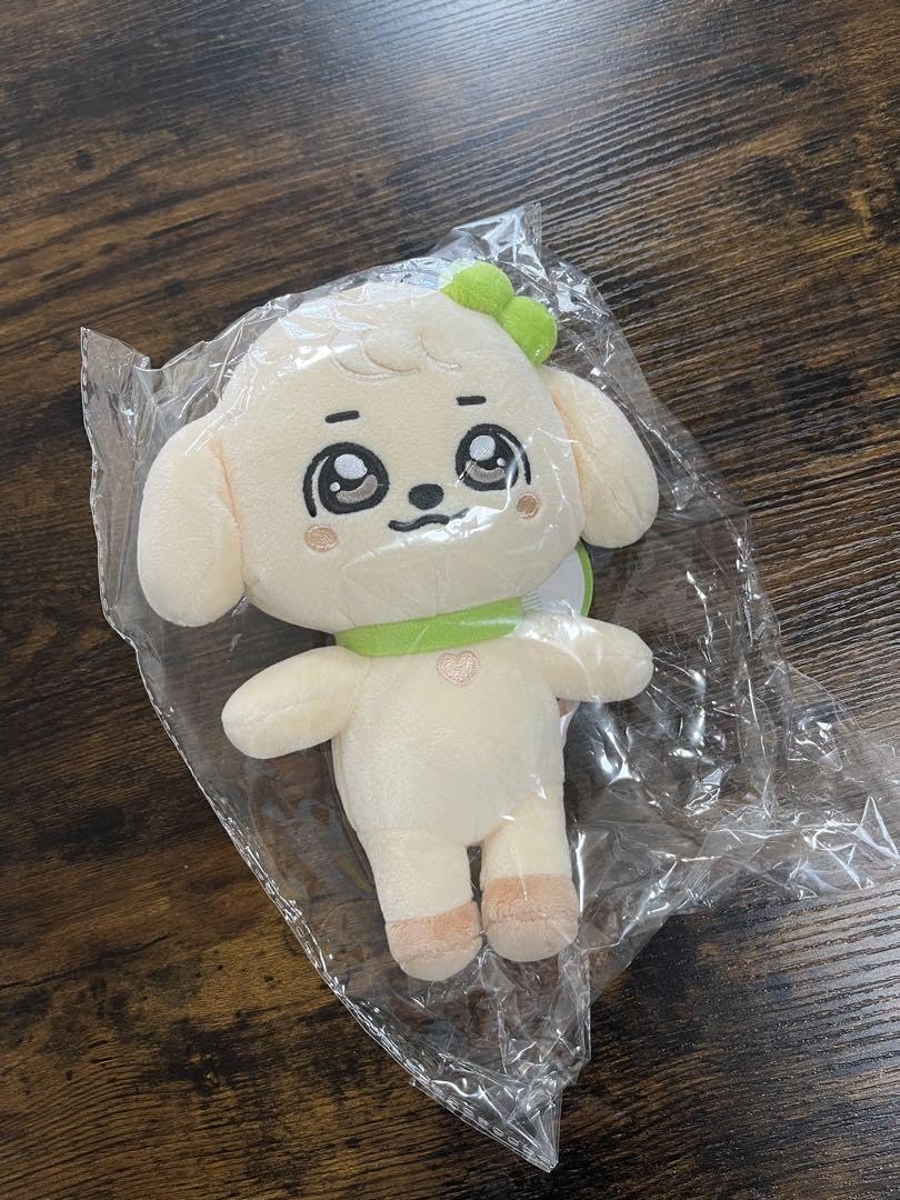 Amazon.co.jp: ive minive ユジン ぬいぐるみ X : おもちゃ