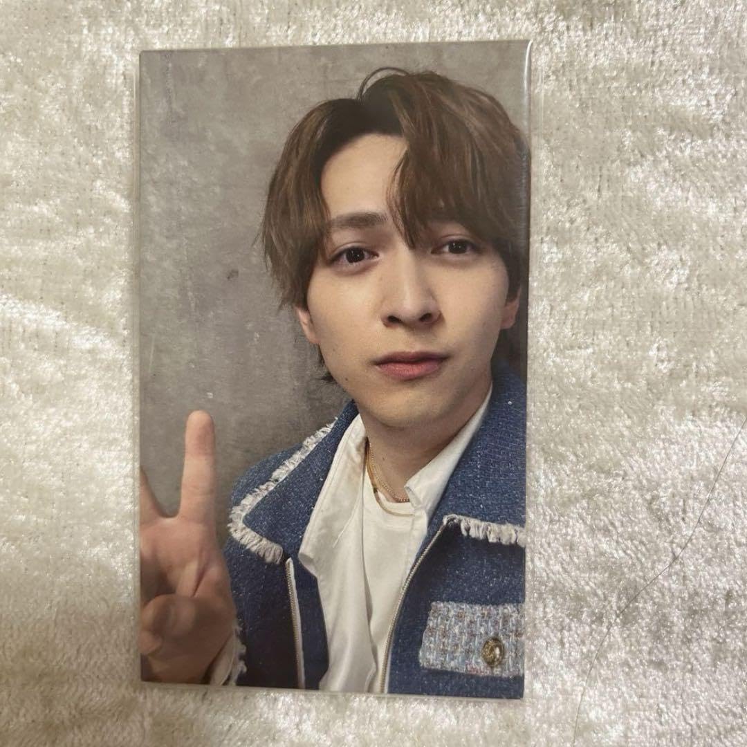 Amazon.co.jp: M!LK 吉田仁人 ブルーシャワー トレカ ぴあ : おもちゃ