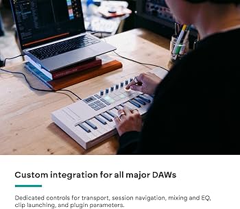 Novation Launchkey Mini 37 White MK4 — Portable 37 Mini-Key, USB