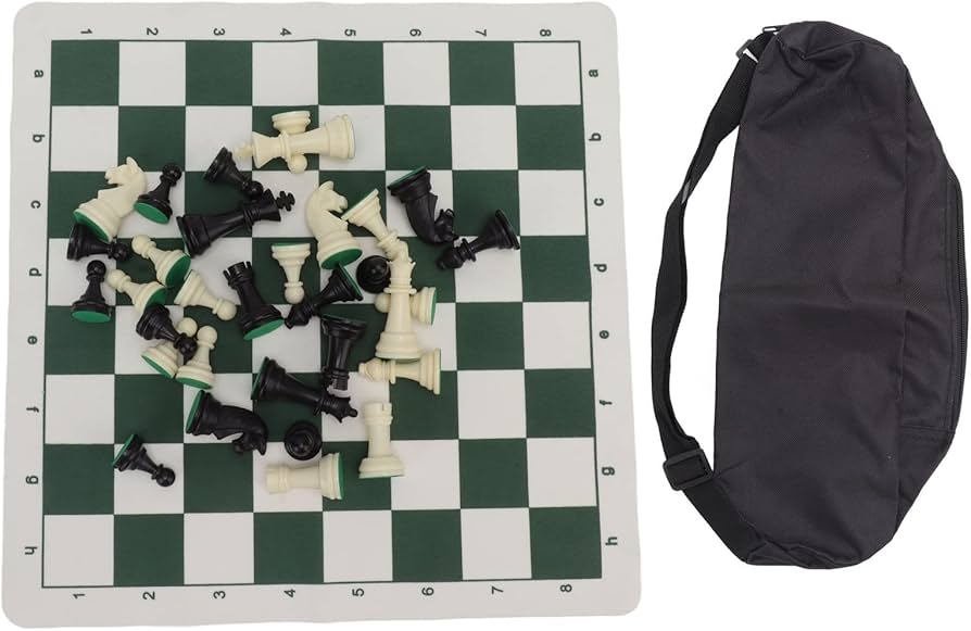 Amazon | 国際チェスセット チェス駒 折りたたみ可能 32個の駒 黒と白