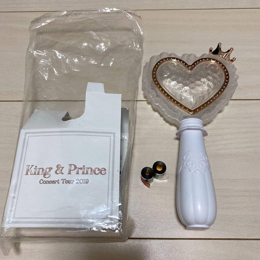 Amazon.co.jp: KingPrince キンプリ ペンライト 2019 2nd 銀テープ 銀