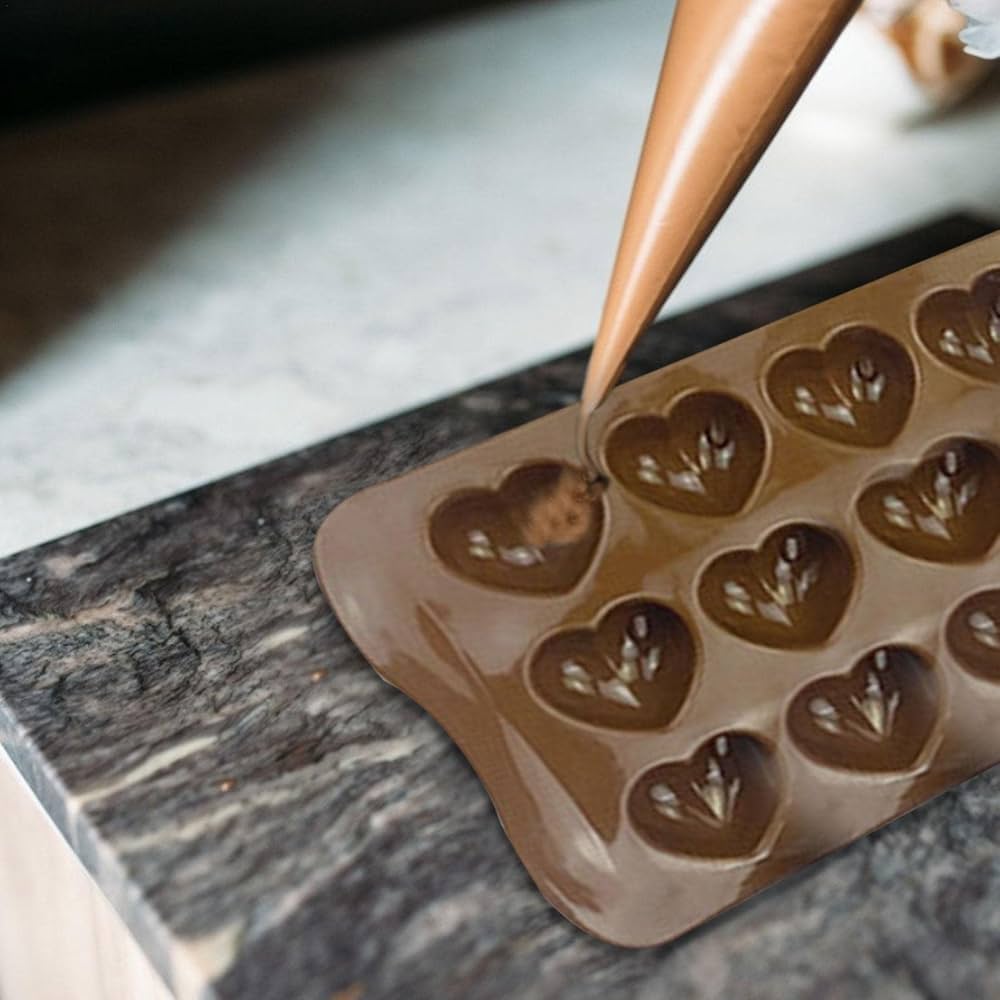 Amazon.co.jp: 6個セット チョコレート型 シリコンモールド チョコ