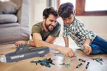 Amazon.co.jp: WASAiKA WASK 空母おもちゃと潜水艦おもちゃ 海軍艦 小