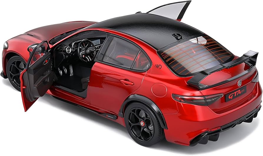 Amazon | ソリド 1/18 アルファロメオ ジュリア GTAm 2021 レッド