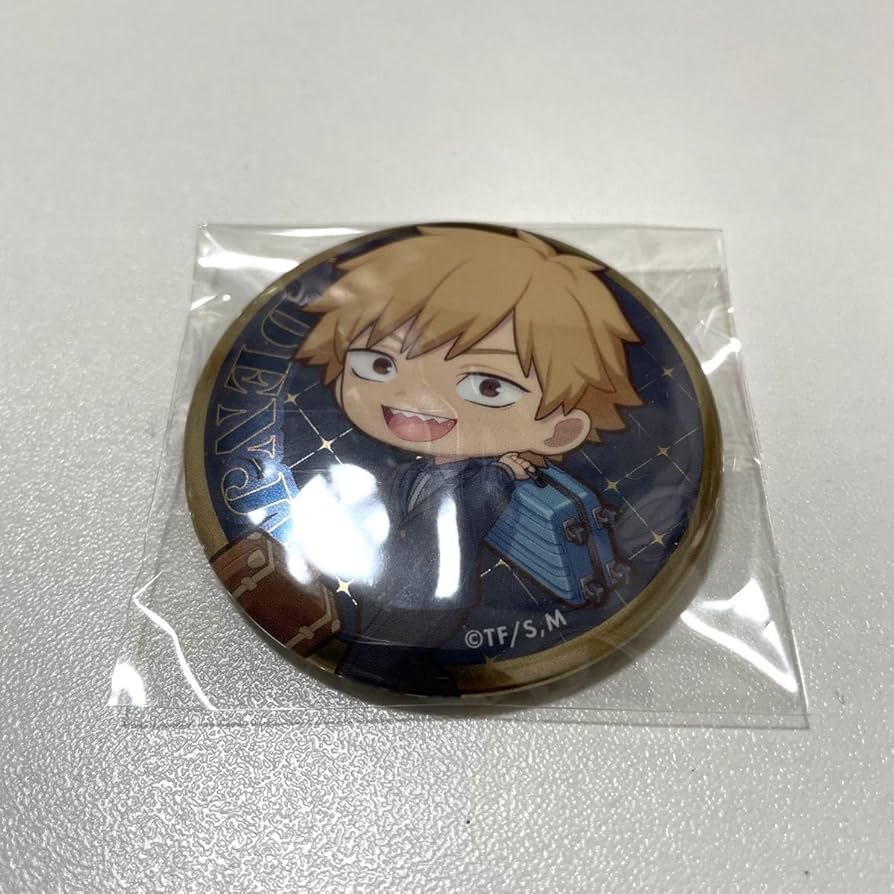 Amazon.co.jp: チェンソーマン 東急ホテル コラボ メタリック缶バッジ