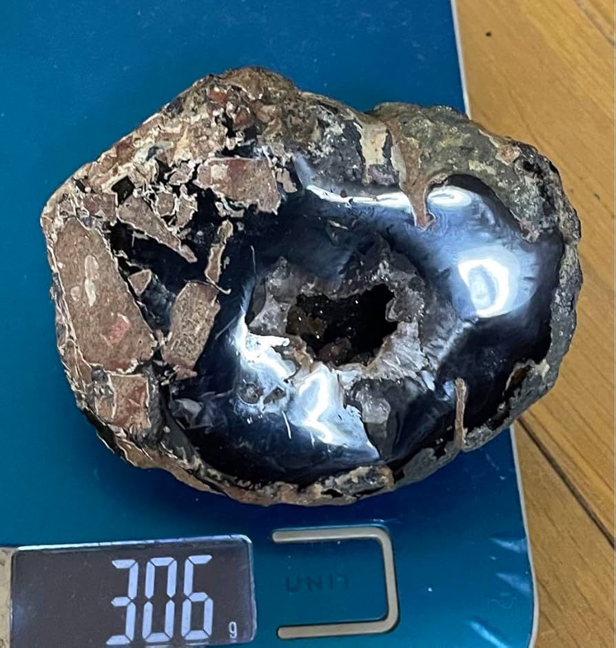 タイタニウムのドーム 天然石ジオード ラッキー 幸運 魔除 お守