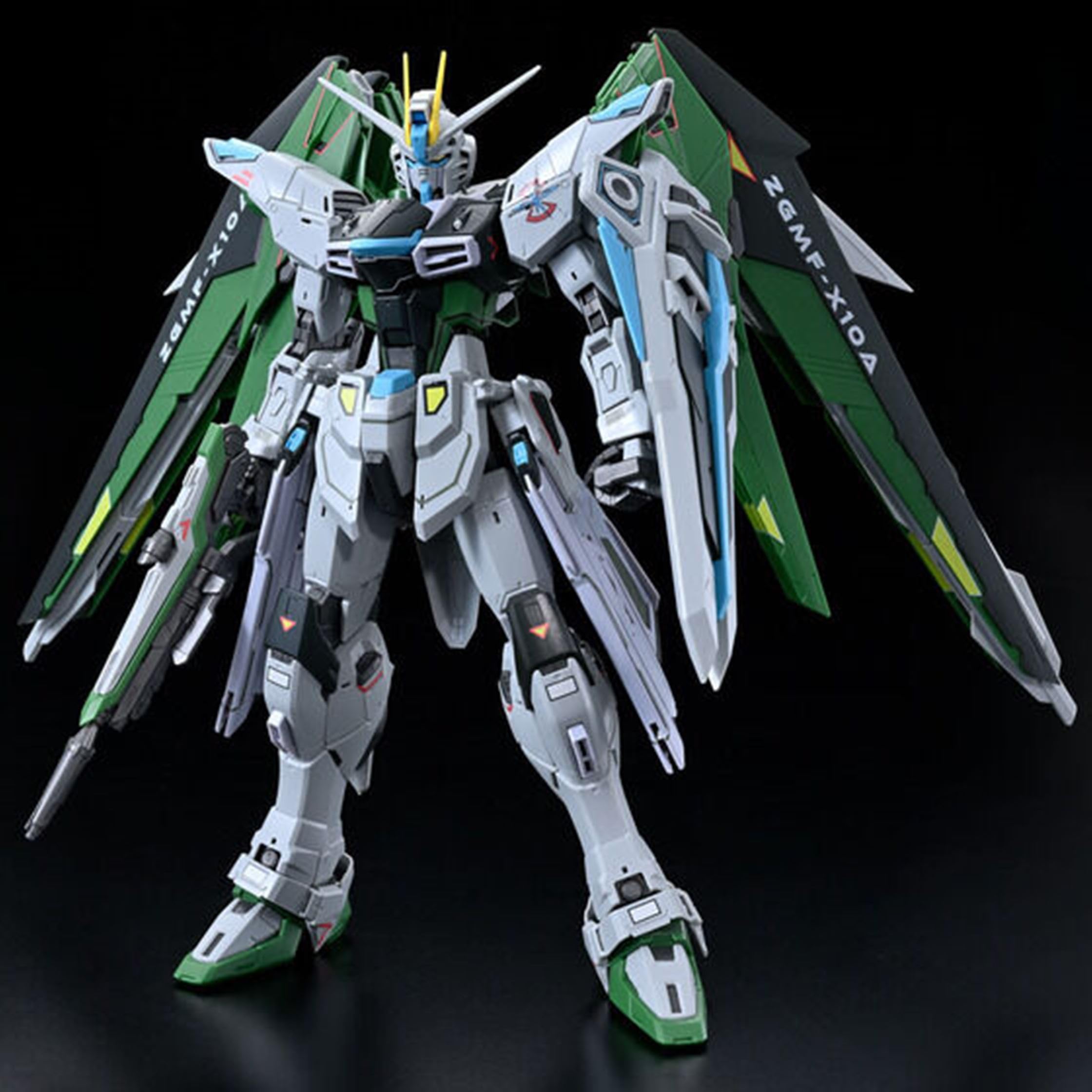 Amazon | ガンダムネクストフューチャー限定品MG1/100フリーダム