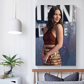 Amazon.co.jp: Olivia Munnオリヴィアマン俳優の映画ポスター ポスター