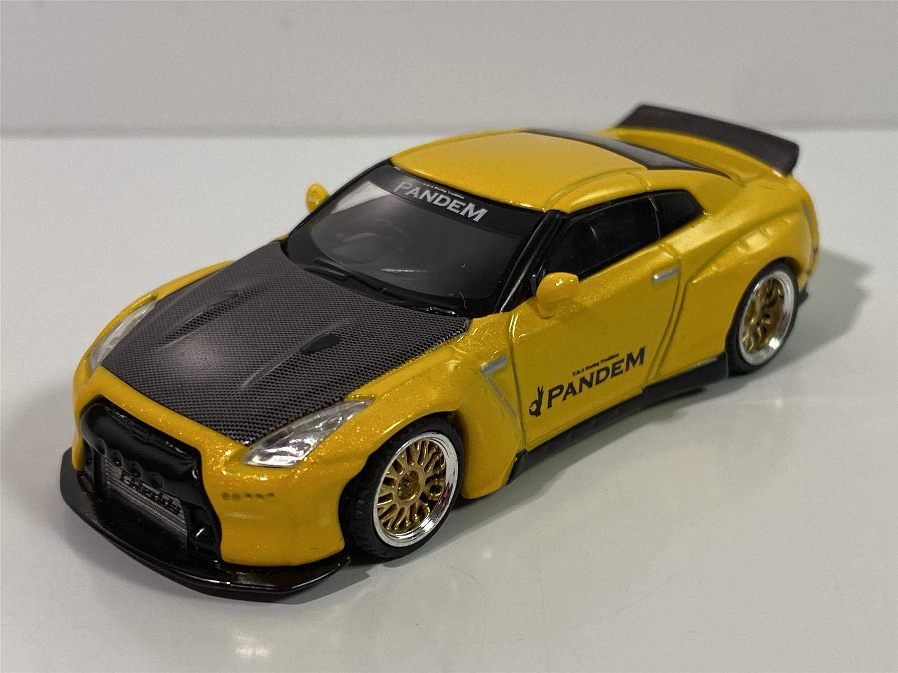 Amazon | MINI GT 1/64 Pandem Nissan GT-R R35 ダックテイル