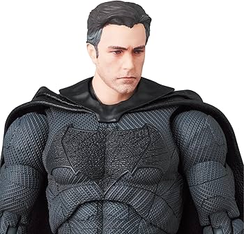 Amazon.co.jp: MAFEX マフェックス No.222 BATMAN バットマン (ZACK