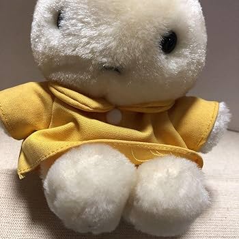 Amazon.co.jp: 昭和レトロ ディックブルーナ うさこちゃん ぬいぐるみ