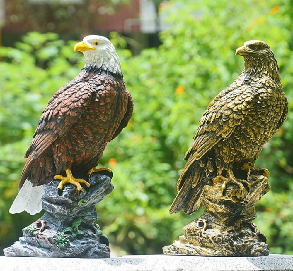 Amazon.co.jp: 猛禽類最強 鷲 ワシ 鷹 置物 縁起の良いシンボル