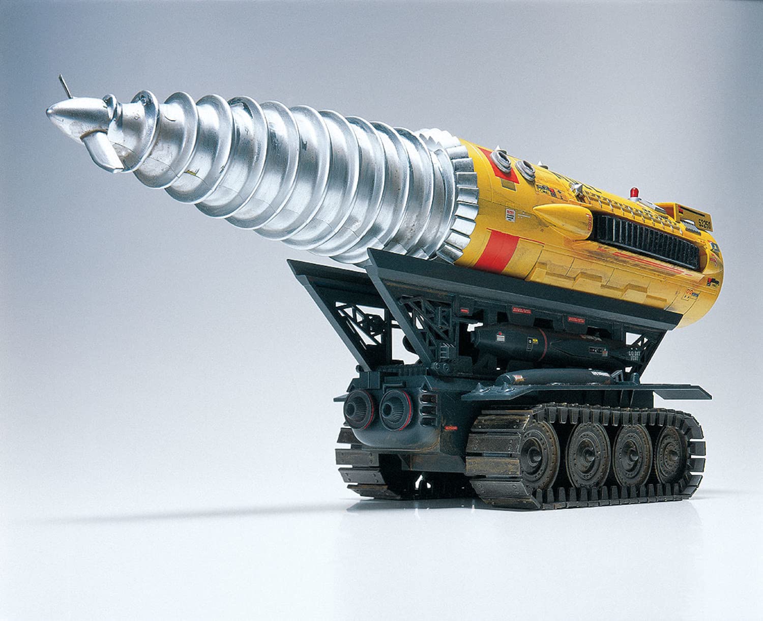 Amazon | 青島文化教材社 サンダーバード No.6 ジェットモグラ 1/72