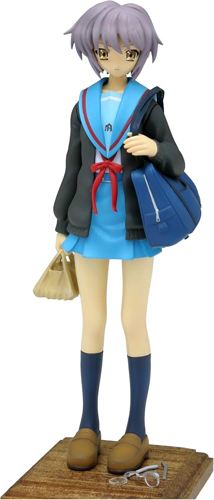 Amazon.co.jp: 涼宮ハルヒの憂鬱 長門有希 制服 立ちバージョン (1/10