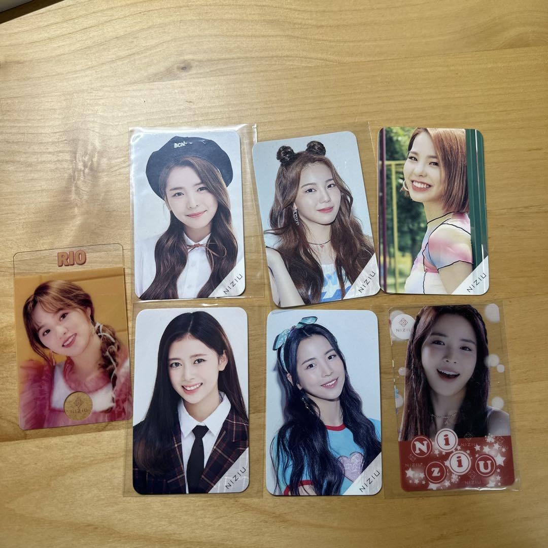 Amazon.co.jp: NiziUトレカセット : ホーム＆キッチン